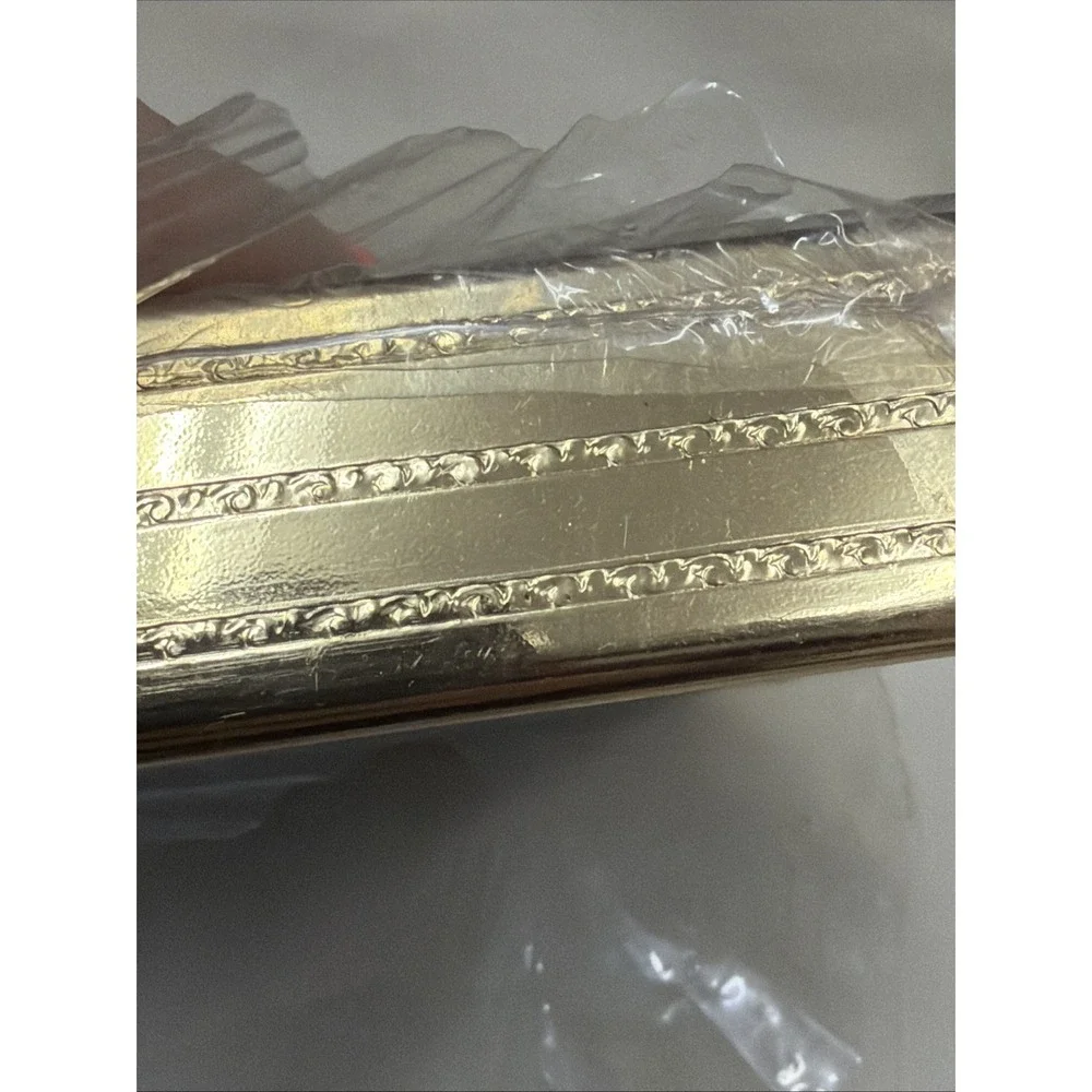 VTG Photo Frames MCM Oval Shadow Box Picture Gold Metal 8x6